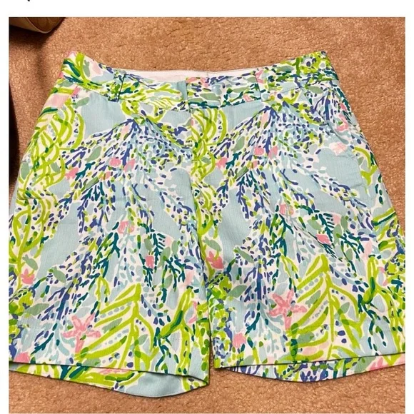 Lilly Pulitzer shorts size 6 - Picture 1 of 4